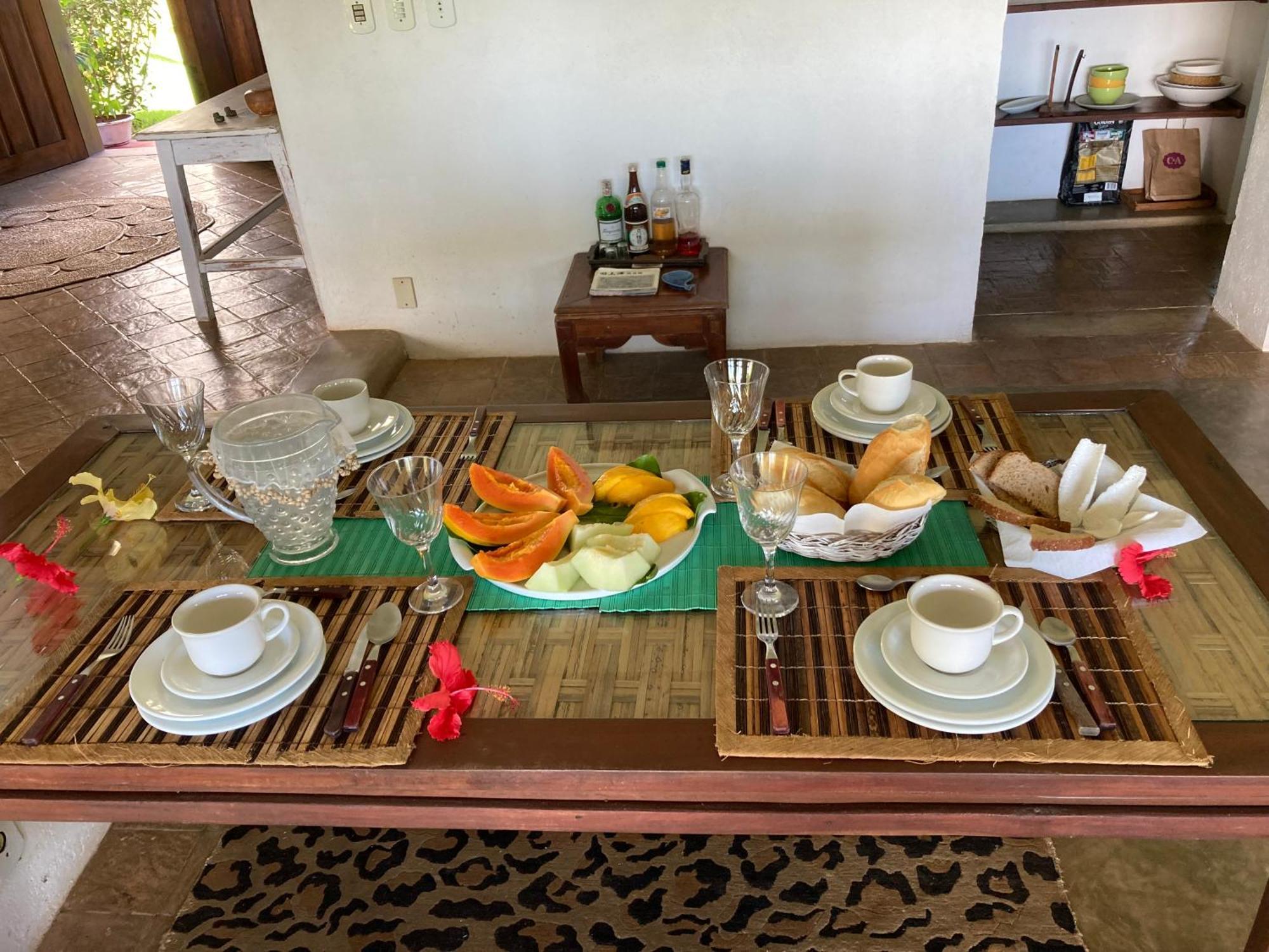 Espelho Bahia Blue House Bed & Breakfast Praia do Espelho Exterior photo
