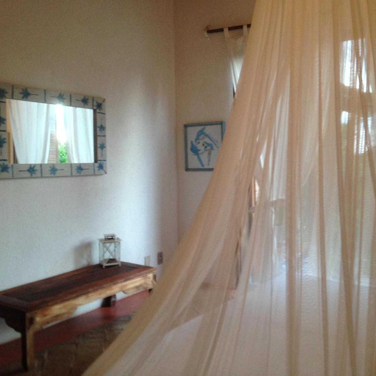 Espelho Bahia Blue House Bed & Breakfast Praia do Espelho Exterior photo